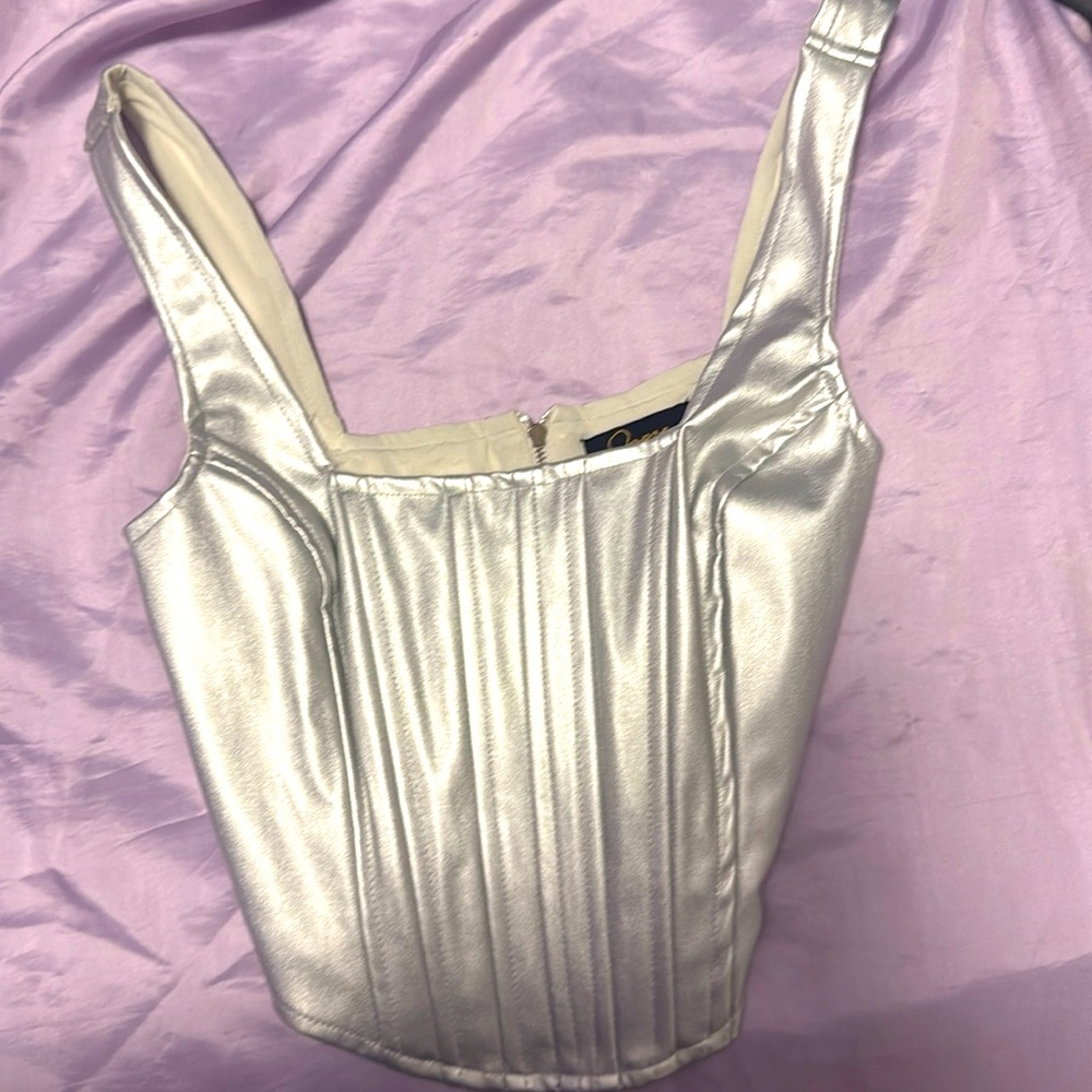 Small tank top